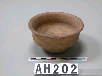 藏品(木製圓形碗)的圖片